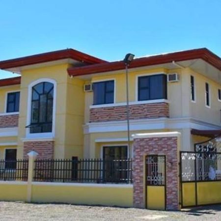 Hotel Maruyog'S Ridge Convention Center Quezon City Exterior foto