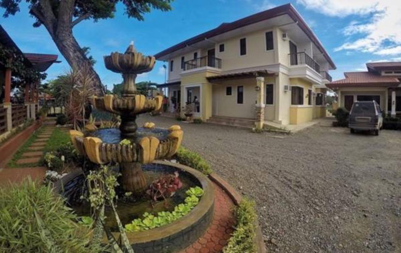 Hotel Maruyog'S Ridge Convention Center Quezon City Exterior foto